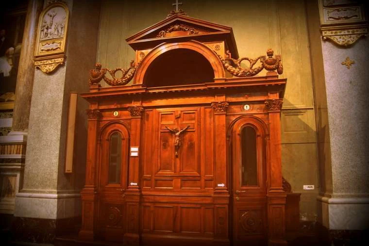 Washington state’s governor signed a law on May 1, 2025, that threatens priests with up to one year in jail if they fail to report child abuse they learn about during the sacrament of confession.?w=200&h=150