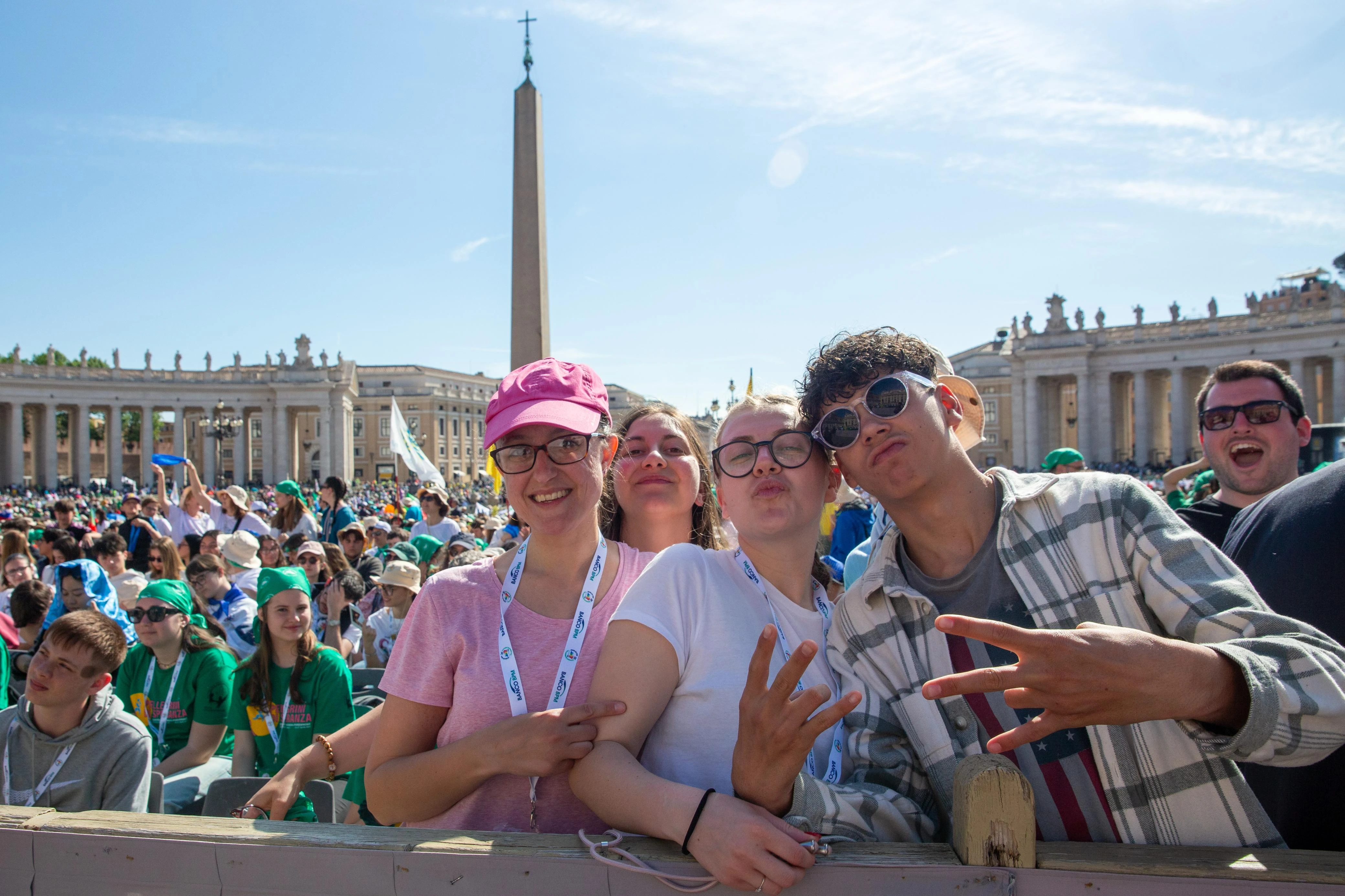 Tens of thousands of young pilgrims, who took part in Jubilee of Teenagers festivities from April 25-27, 2025, were also present at the Divine Mercy Mass dedicated to the late pontiff.?w=200&h=150