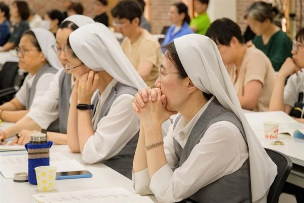 Religious sisters and laypeople join in a symposium organized by the Church in Korea on the "Day of Prayer for the Reconciliation and Unity of the Korean People" on June 22, 2025, in anticipation of the 75th anniversary of the start of the Korean War on June 25. Credit: Archdiocese of Seoul