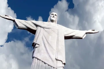 Christ the Redeemer statue