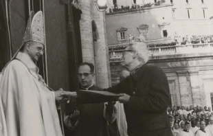 In 1965, at the close of the Second Vatican Council, Pope Paul VI gave Jacques Maritain a message directed to “men of thought and science.” Credit: Vatican Media