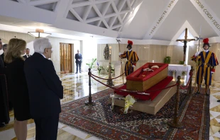 Italian President Sergio Mattarella and his daughter pay their respects to Pope Francis at an early viewing on April 22, 2025, before the late pope is transferred to St. Peter’s Basilica to lie in state. Credit: Vatican Media