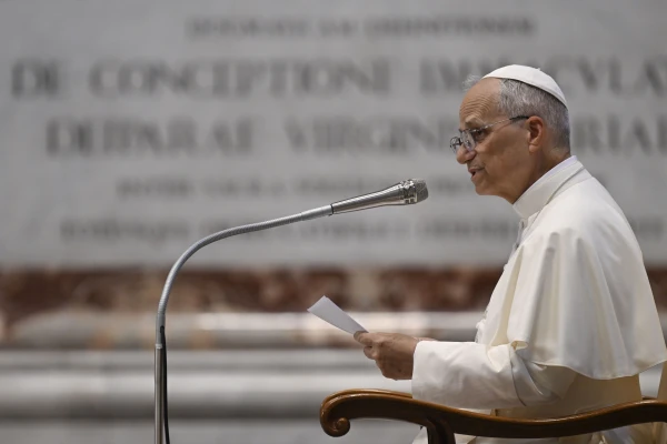 Speaking to over 400 bishops from 38 countries on June 25, 2025, in St. Peter’s Basilica at the Vatican, Pope Leo XIV emphasized the importance of pastoral prudence, poverty, and synodality in the ministry of a bishop. Credit: Vatican Media