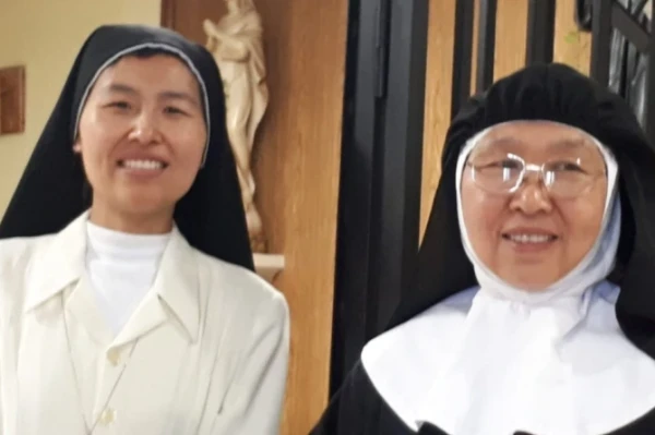 The Augustinian Recollect nun Sister Maria Zhang, with her daughter Sister Maria Sun Shen. Credit: Agustinosrecoletos.org