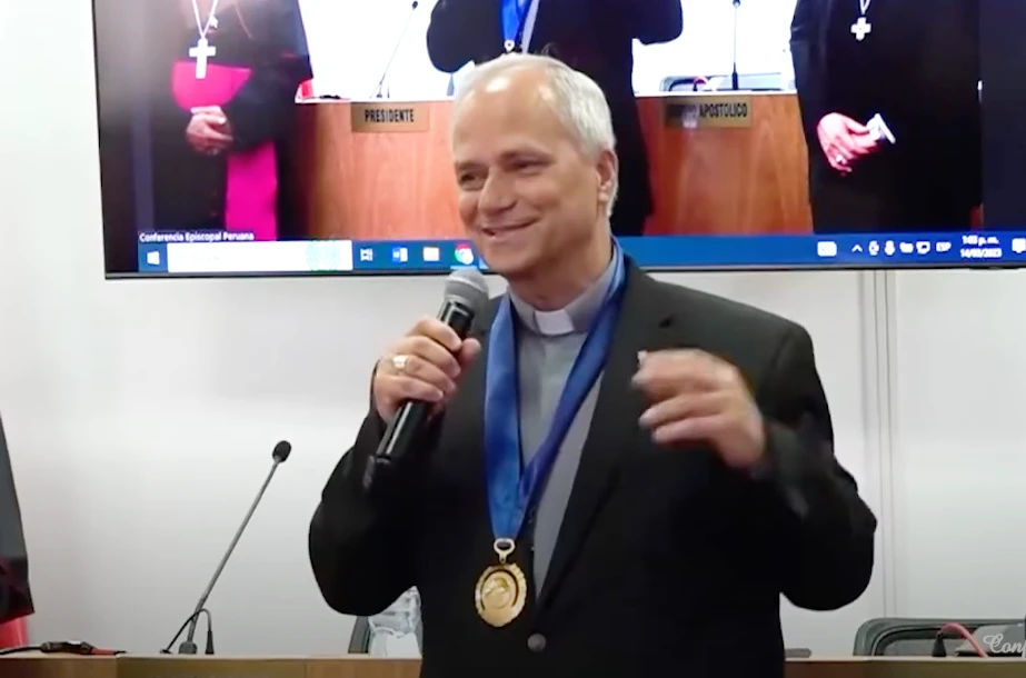 Pope Leo XIV, when he was a bishop, received the Gold Medal of St. Toribio de Mogrovejo from the Peruvian bishops in 2023.?w=200&h=150